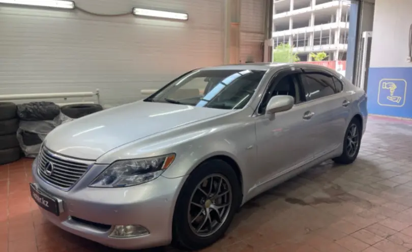 Lexus LS 2007 года за 7 000 000 тг. в Астана
