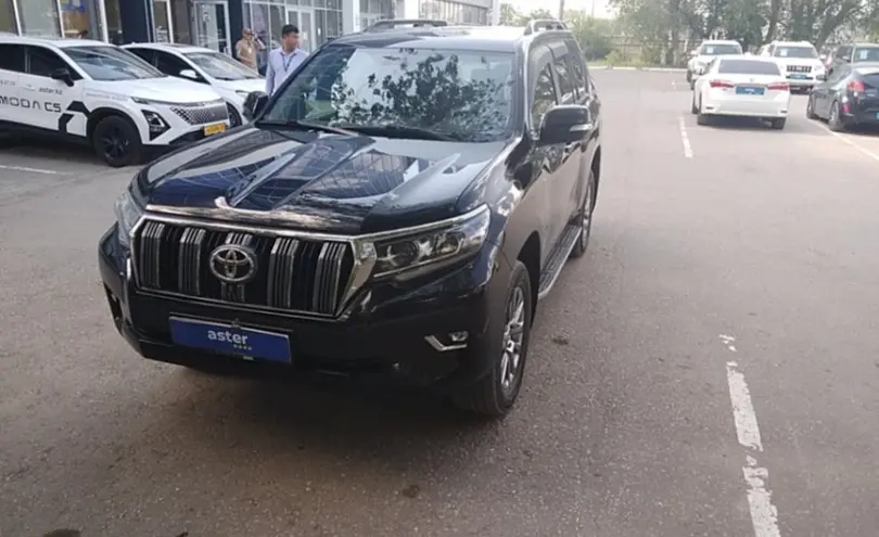 Toyota Land Cruiser Prado 2017 года за 25 000 000 тг. в Актобе