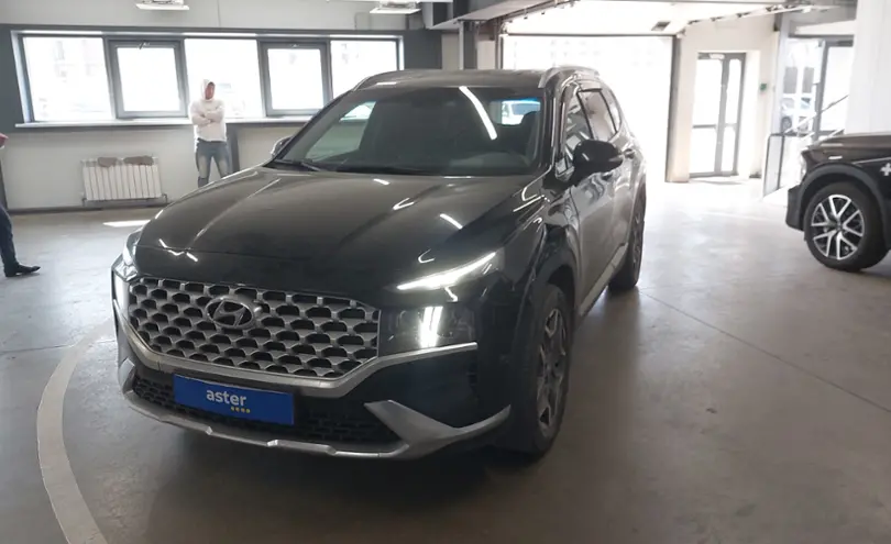 Hyundai Santa Fe 2023 года за 16 500 000 тг. в Астана