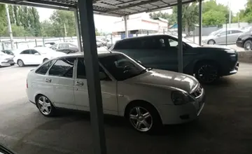 LADA (ВАЗ) Priora 2014 года за 2 300 000 тг. в Алматы фото 4