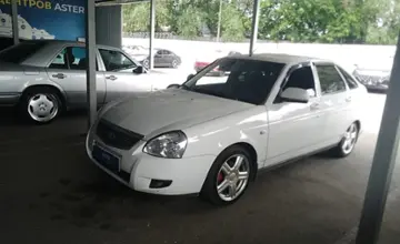 LADA (ВАЗ) Priora 2014 года за 2 300 000 тг. в Алматы фото 1