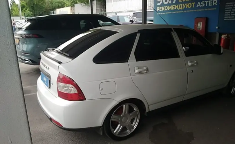 LADA (ВАЗ) Priora 2014 года за 2 300 000 тг. в Алматы фото 5