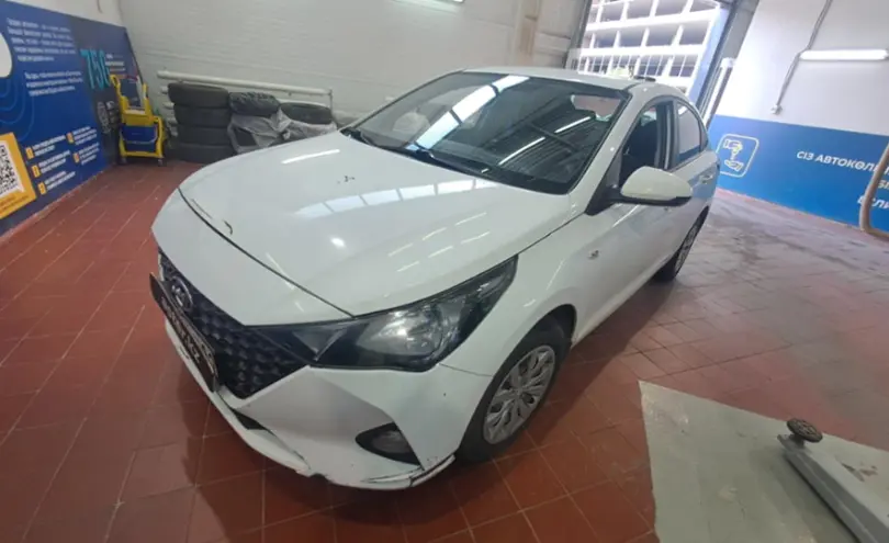 Hyundai Accent 2020 года за 5 200 000 тг. в Астана