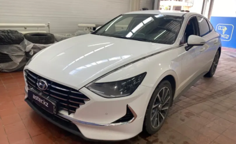 Hyundai Sonata 2021 года за 11 000 000 тг. в Астана