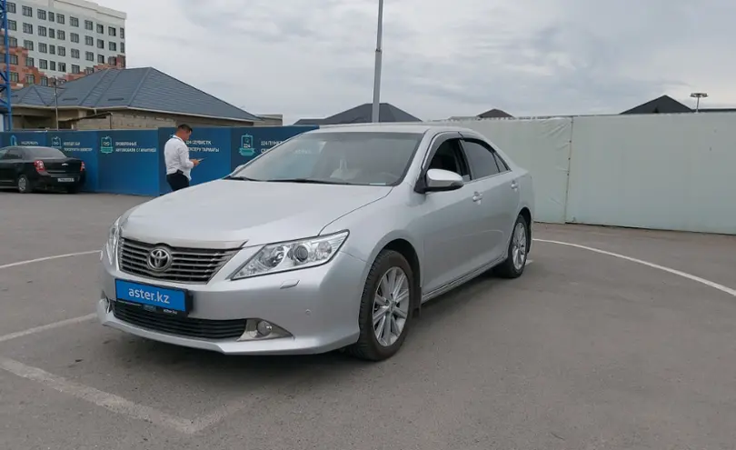 Toyota Camry 2014 года за 9 000 000 тг. в Шымкент