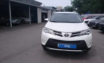 Toyota RAV4 2014 года за 10 000 000 тг. в Алматы фото 2