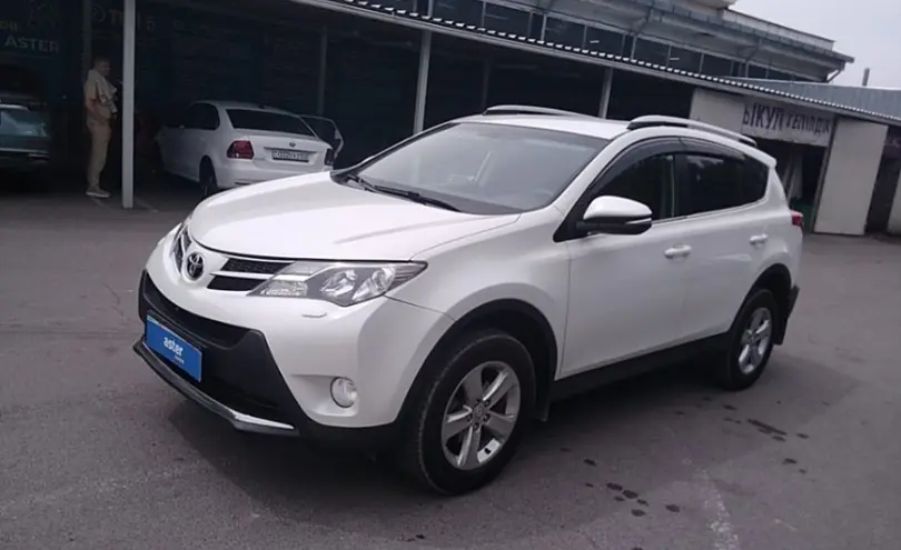 Toyota RAV4 2014 года за 10 000 000 тг. в Алматы