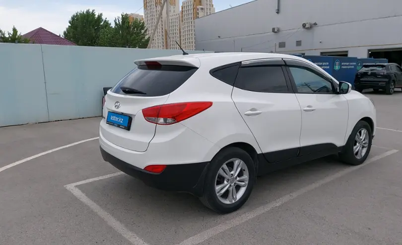 Hyundai Tucson 2013 года за 8 000 000 тг. в Шымкент фото 3