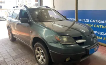 Mitsubishi Outlander 2003 года за 2 500 000 тг. в Астана фото 3