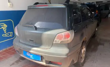 Mitsubishi Outlander 2003 года за 2 500 000 тг. в Астана