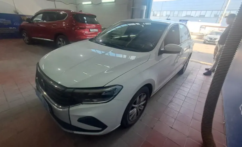 Volkswagen Polo 2021 года за 6 400 000 тг. в Астана