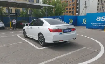 Honda Accord 2014 года за 9 000 000 тг. в Алматы фото 4