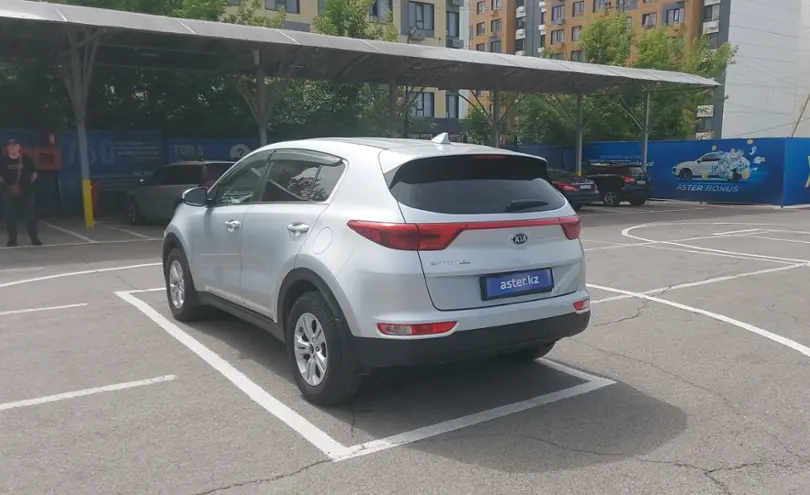Kia Sportage 2018 года за 11 000 000 тг. в Алматы фото 4