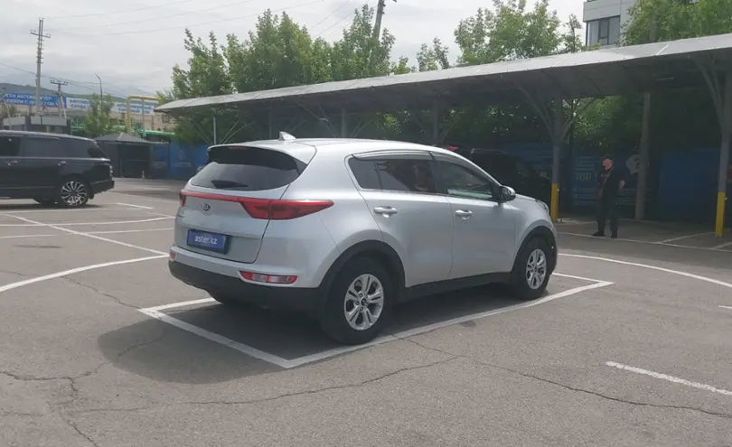 Kia Sportage 2018 года за 11 000 000 тг. в Алматы фото 3