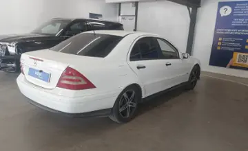 Mercedes-Benz C-Класс 2006 года за 4 000 000 тг. в Астана фото 3