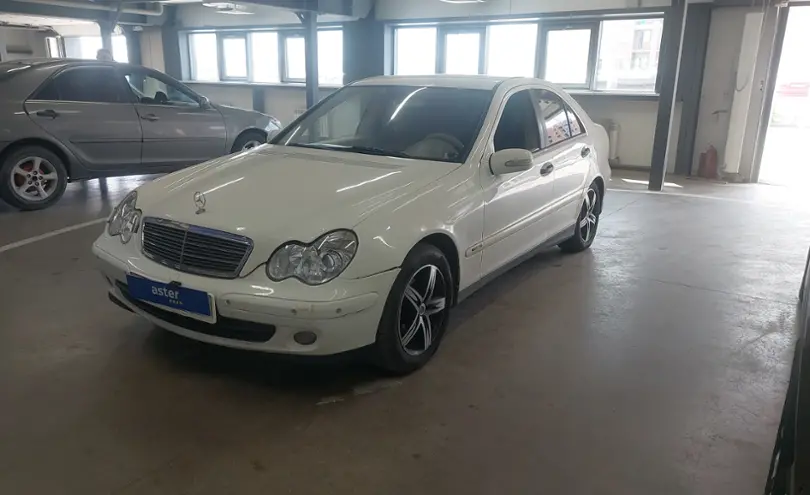 Mercedes-Benz C-Класс 2006 года за 4 000 000 тг. в Астана