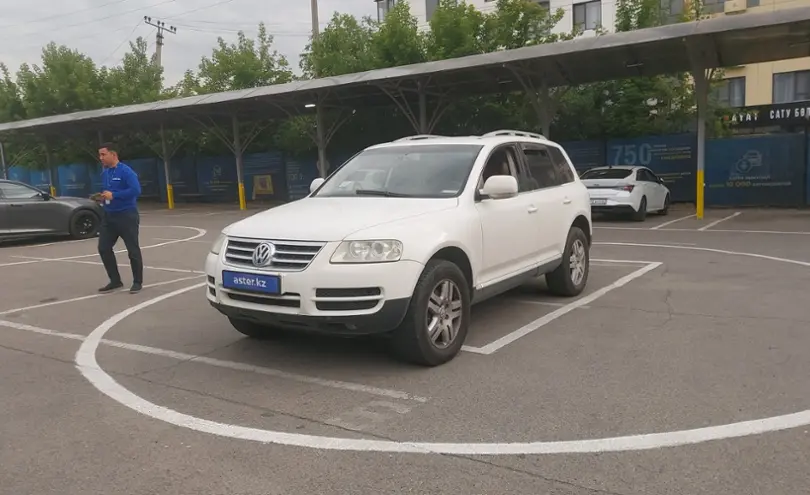Volkswagen Touareg 2005 года за 4 300 000 тг. в Алматы