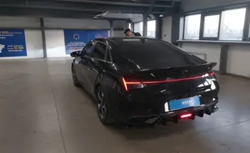 Hyundai Elantra 2022 года за 10 000 000 тг. в Астана фото 4