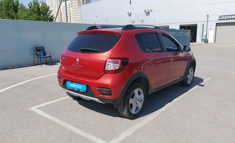 Renault Sandero 2015 года за 4 500 000 тг. в Шымкент фото 3