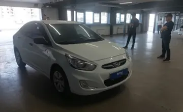 Hyundai Solaris 2014 года за 5 000 000 тг. в Астана фото 2
