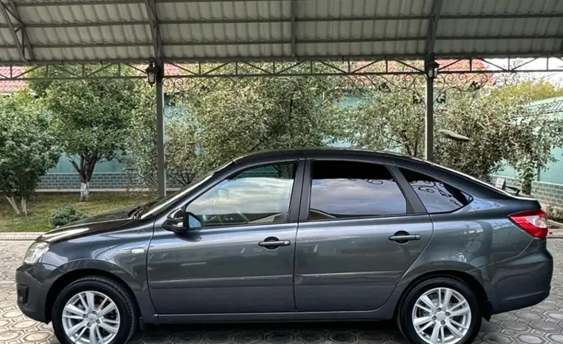 LADA (ВАЗ) Granta 2015 года за 4 200 000 тг. в Шымкент