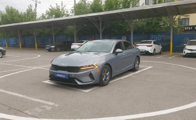 Kia K5 2021 года за 12 300 000 тг. в Алматы