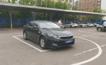 Kia K5 2013 года за 7 500 000 тг. в Алматы фото 2