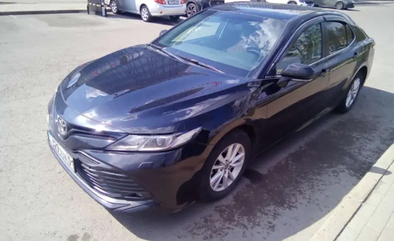 Toyota Camry 2020 года за 12 500 000 тг. в Астана