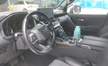 Toyota Land Cruiser 2023 года за 50 000 000 тг. в Алматы фото 5