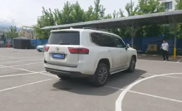 Toyota Land Cruiser 2023 года за 50 000 000 тг. в Алматы фото 3