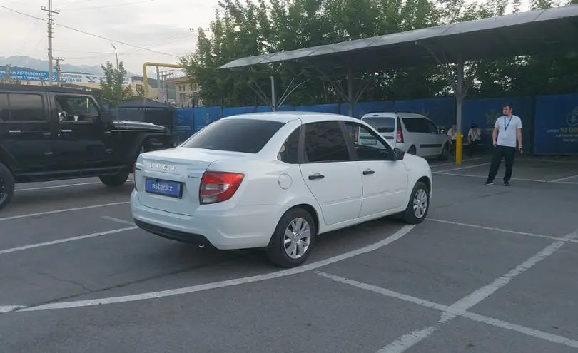 LADA (ВАЗ) Granta 2019 года за 3 900 000 тг. в Алматы фото 3
