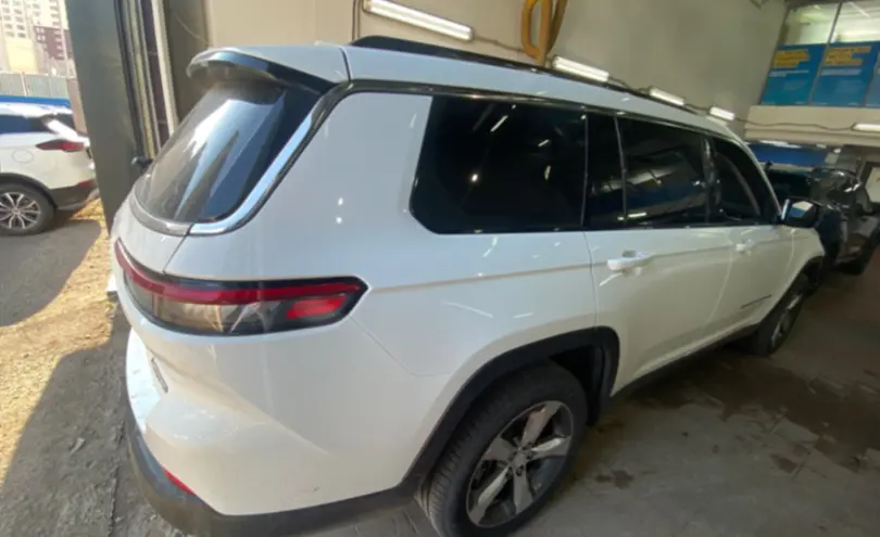 Jeep Grand Cherokee 2021 года за 30 000 000 тг. в Семей