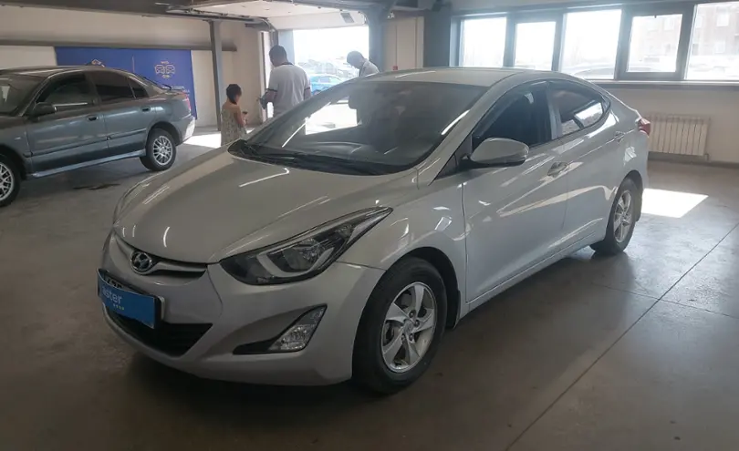 Hyundai Elantra 2015 года за 6 400 000 тг. в Астана