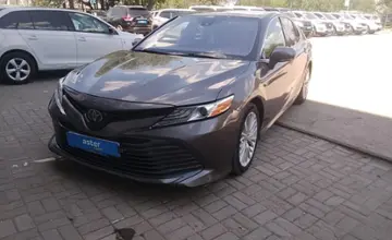 Toyota Camry 2018 года за 12 000 000 тг. в Актобе фото 1