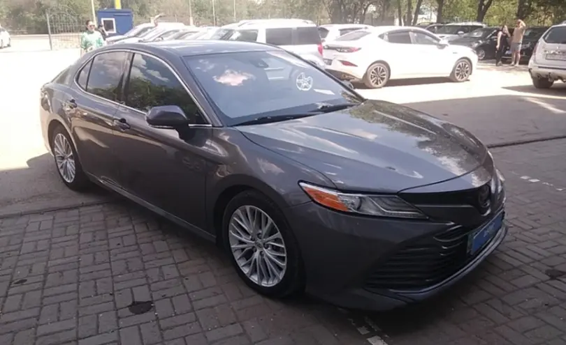 Toyota Camry 2018 года за 12 000 000 тг. в Актобе фото 3