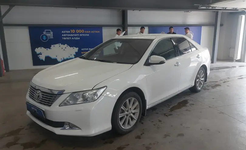 Toyota Camry 2013 года за 8 000 000 тг. в Астана