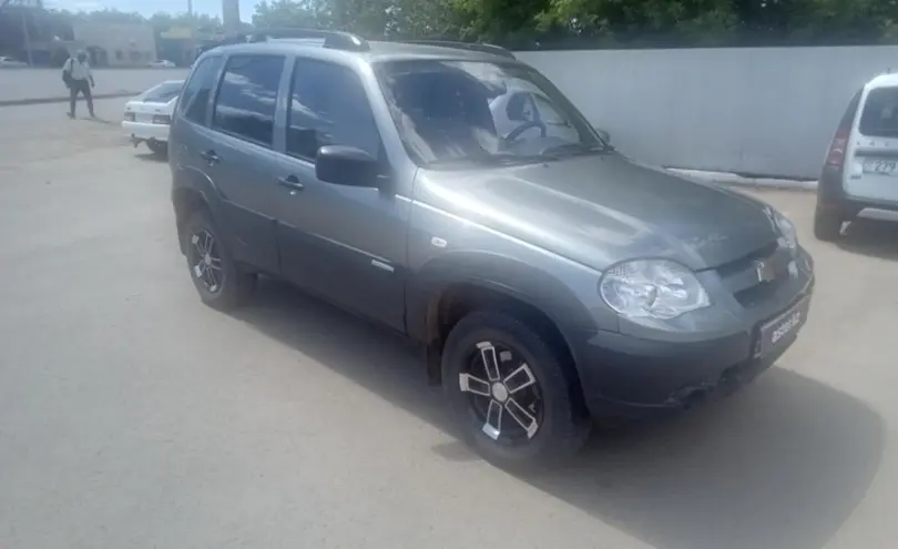 Chevrolet Niva 2015 года за 4 500 000 тг. в Уральск фото 3