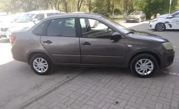LADA (ВАЗ) Granta 2018 года за 3 000 000 тг. в Актобе фото 4
