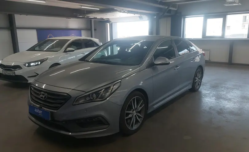 Hyundai Sonata 2015 года за 9 000 000 тг. в Астана