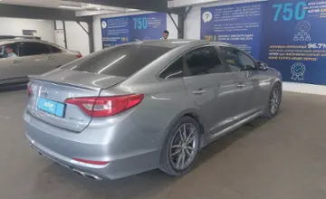 Hyundai Sonata 2015 года за 9 000 000 тг. в Астана фото 3