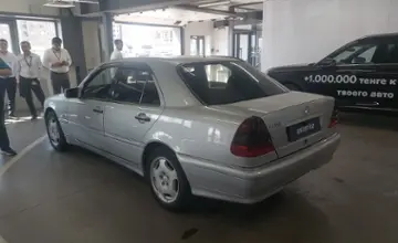 Mercedes-Benz C-Класс 1998 года за 3 000 000 тг. в Астана фото 4