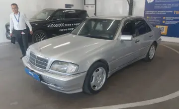 Mercedes-Benz C-Класс 1998 года за 3 000 000 тг. в Астана фото 1
