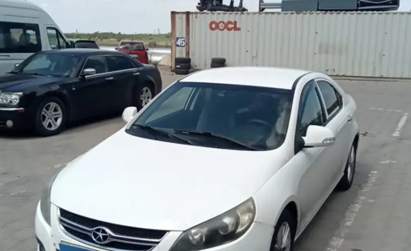 JAC J5 (Heyue) 2015 года за 3 000 000 тг. в Караганда