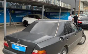 Mercedes-Benz E-Класс 1995 года за 1 700 000 тг. в Караганда