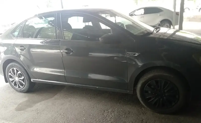 Volkswagen Polo 2018 года за 6 200 000 тг. в Алматы фото 4