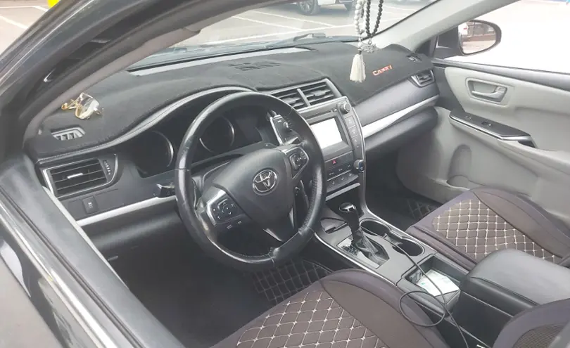 Toyota Camry 2016 года за 8 200 000 тг. в Алматы фото 5