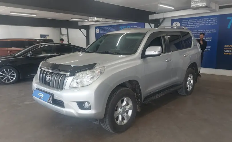 Toyota Land Cruiser Prado 2012 года за 13 800 000 тг. в Астана