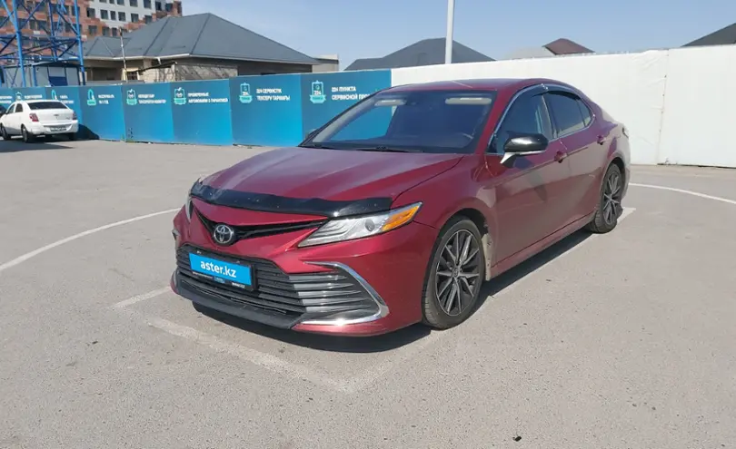 Toyota Camry 2021 года за 12 000 000 тг. в Шымкент