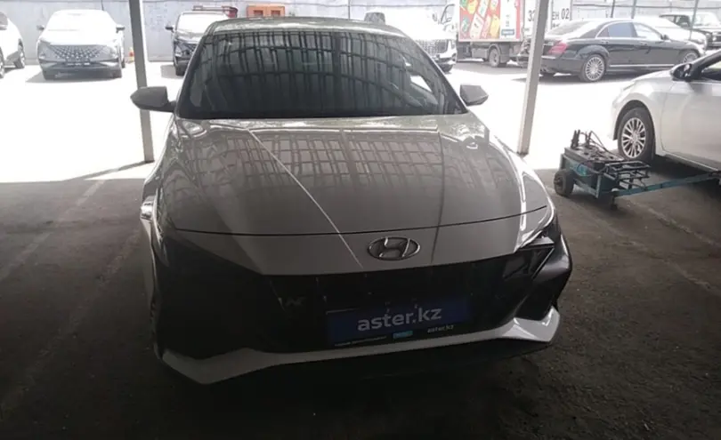 Hyundai Avante 2022 года за 10 700 000 тг. в Алматы фото 2