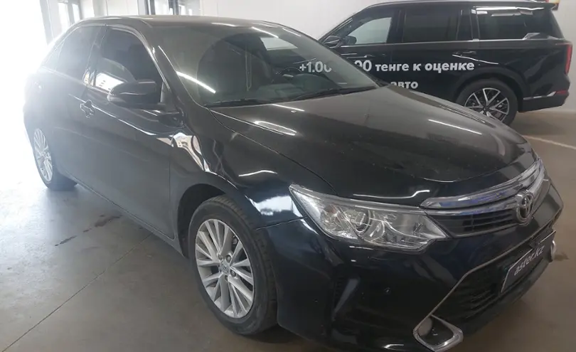 Toyota Camry 2015 года за 11 000 000 тг. в Астана фото 2